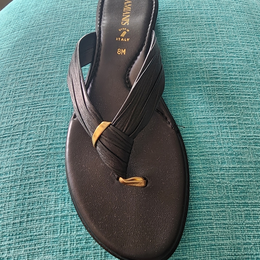 DAMIANI'S BY ITALIAN SHOEMAKERS